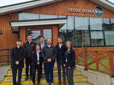 Municipio de Puerto Varas comparte modelo de salud territorial con delegación de Huechuraba