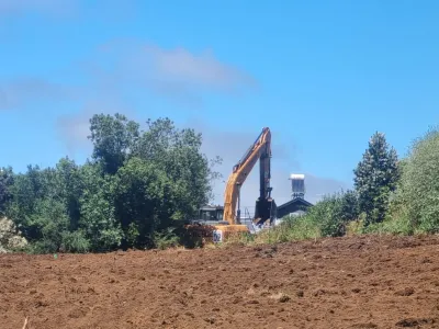 Municipio de Puerto Varas y CONAF ejecutan trabajos preventivos de cortafuegos en sector norte de la comuna