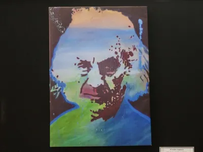 Museo Histórico de Puerto Montt presenta muestra de arte de los internos de Alto Bonito inspirada en Violeta y Nicanor Parra