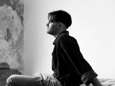Músico nacional Benjamín Walker llega al Centro de Arte Molino Machmar para presentar su nuevo disco ‘Libre’ en íntimo concierto