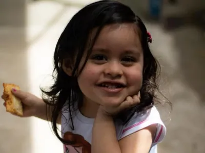 Niña de cinco años con enfermedad única en el mundo encuentra a su donante compatible 