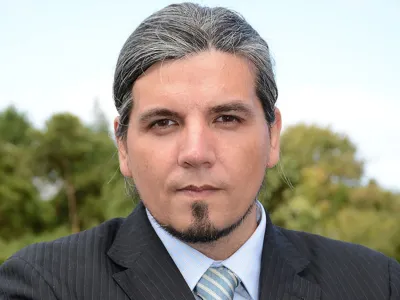 [OPINIÓN] "Conocimiento Cívico" Por Pedro Díaz Polanco, Director de la Escuela de Administración Pública, Universidad Austral de Chile.