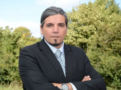 [OPINIÓN] "La costumbre de legislar mal". Por Pedro Díaz Polanco, Director de la Escuela de Administración Pública Universidad Austral de Chile