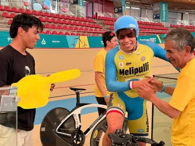 Pedalero Frutillarino Josafat Cárdenas conquista su segunda presea dorada en nacional de pista en Peñalolén