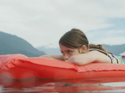 Productora -1CINE estrenó su segunda película en salas comerciales y realizarán especial Cineforo en Puerto Varas junto a su directora