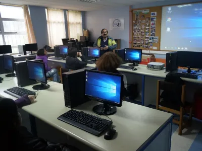 Programa Informática Rural comienza cursos en Río Pescado y Puerto Varas