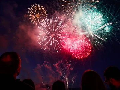 Puerto Montt celebrará esta noche su aniversario con show de fuegos artificiales