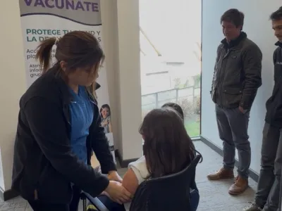 Puerto Varas inició campaña de vacunación escolar 2026 y busca alcanzar al menos un 90% de cobertura