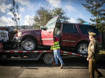 Puerto Varas: se realizó segundo operativo de retiro de vehículos abandonados en la vía pública