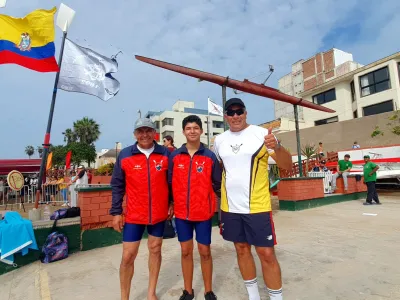 Puertovarinos se cuelgan medallas en finales de torneo internacional de remo en Perú