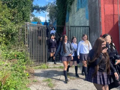 Reabrió tras 66 años en desuso: Colegio Inmaculada Concepción reestrenó histórico acceso peatonal por calle Del Salvador