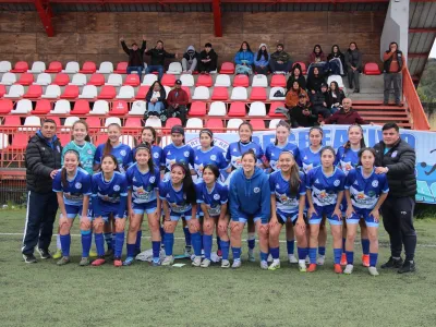 Recreativo Puerto Varas representará a la región en fútbol femenino en los Juegos de la Araucanía Aysén 2024