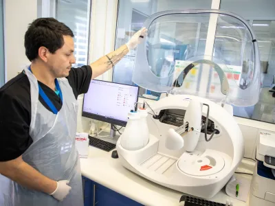 Red Del Reloncaví fortalece prevención de cáncer de recto y colon