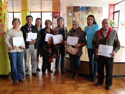 Seis Adultos Mayores fueron reconocidos por su participación en el Primer Concurso de Relatos de Puerto Varas 