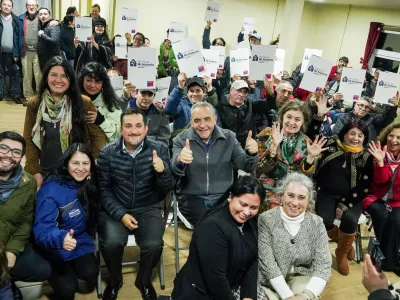 Subsecretario de Bienes Nacionales entregó nuevos títulos de dominio en el histórico sector de Las Cascadas