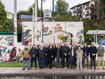 Suralis inauguró nuevo mural en Estanque de Planta Santa Rosa en Puerto Varas