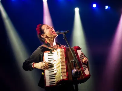 Teatro del Lago celebra los 100 años de Violeta Parra con un concierto de Pascuala Ilabaca