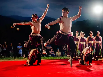 Tupa Marka celebra a Chile con música y danza en Dreams Puerto Varas